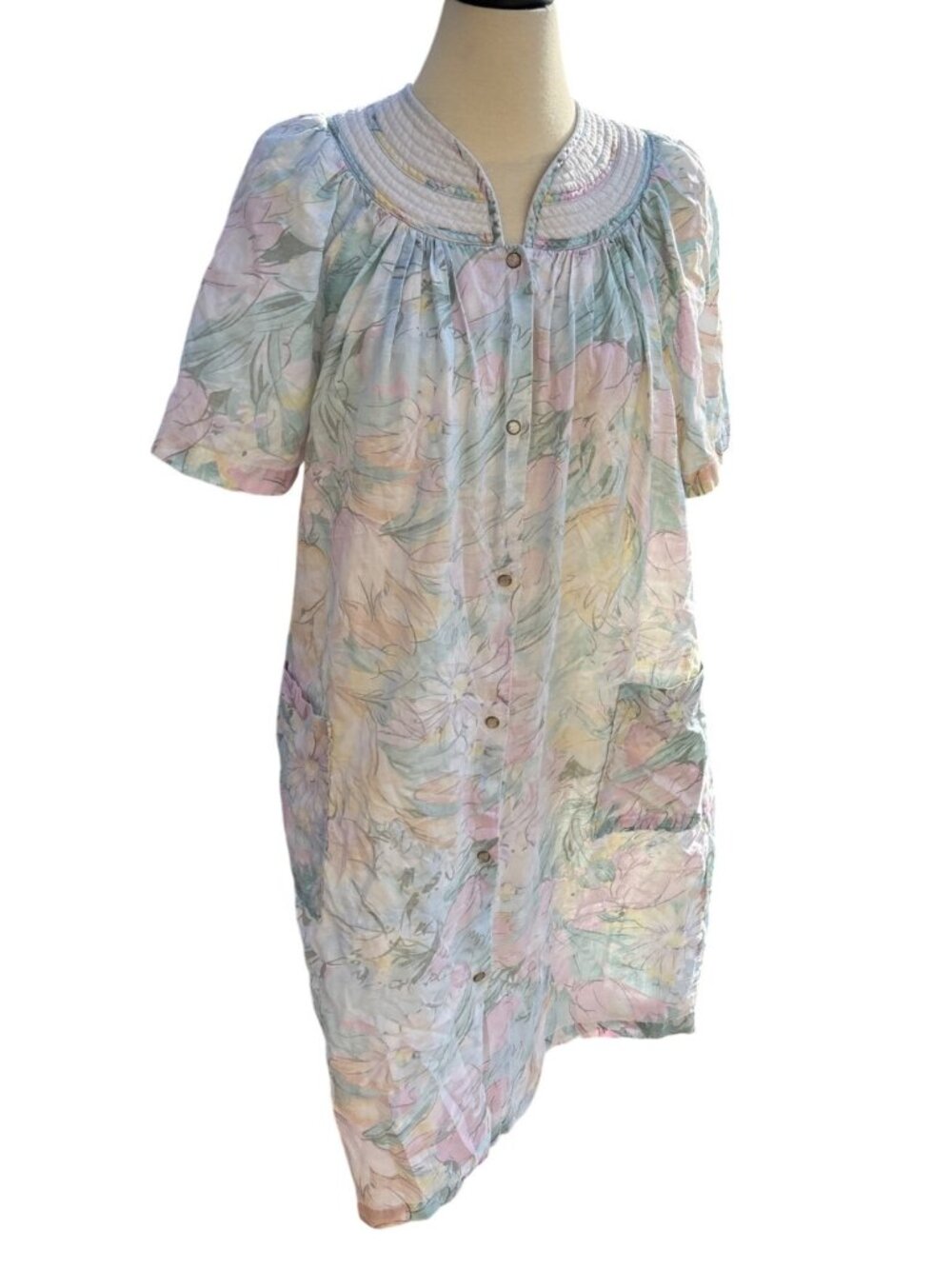 Vintage Pastel Floral Cotton House Dress Snap Closure Soft Medium Loungewear